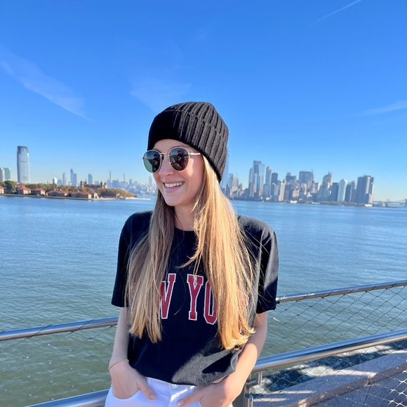 Meet your Posher, Barbora - Picture 1 of 1